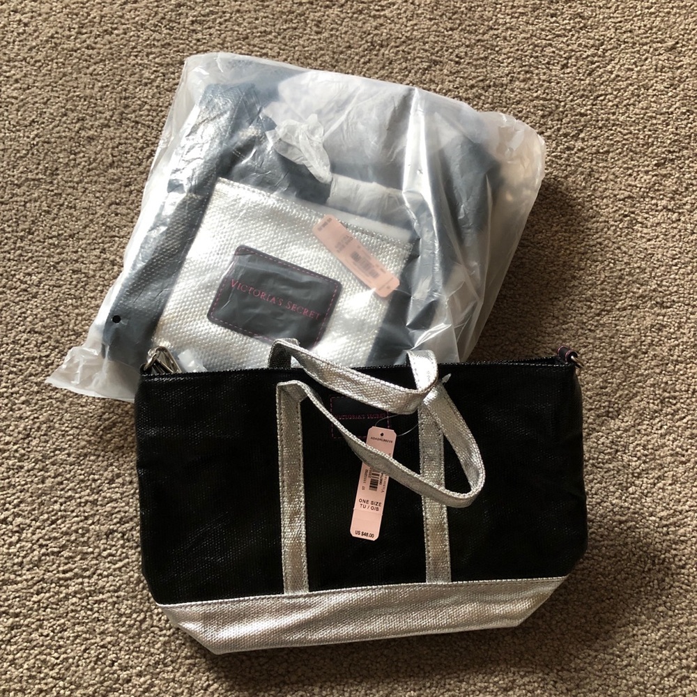 NWT Victoria’s Secret Bag with Mini